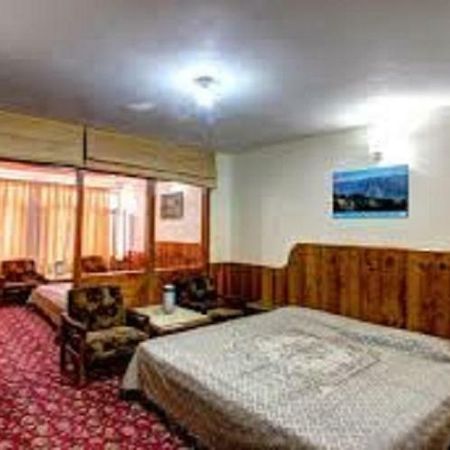 Hotel Marble Manāli エクステリア 写真