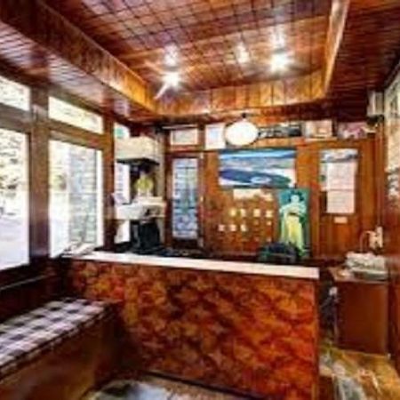 Hotel Marble Manāli エクステリア 写真